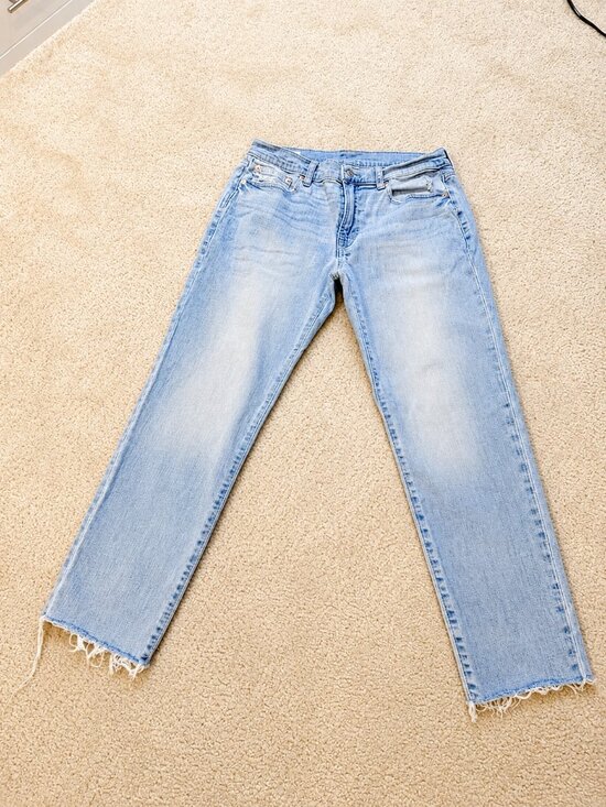 GAP Denim - GAP Denim 1969 | Light Wash Raw Hem Straight Leg Jeans ✨ size 29